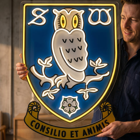 Enseigne néon des blasons de Sheffield Wednesday
