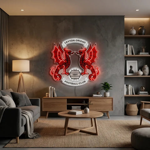 Enseigne néon du blason de Leyton Orient